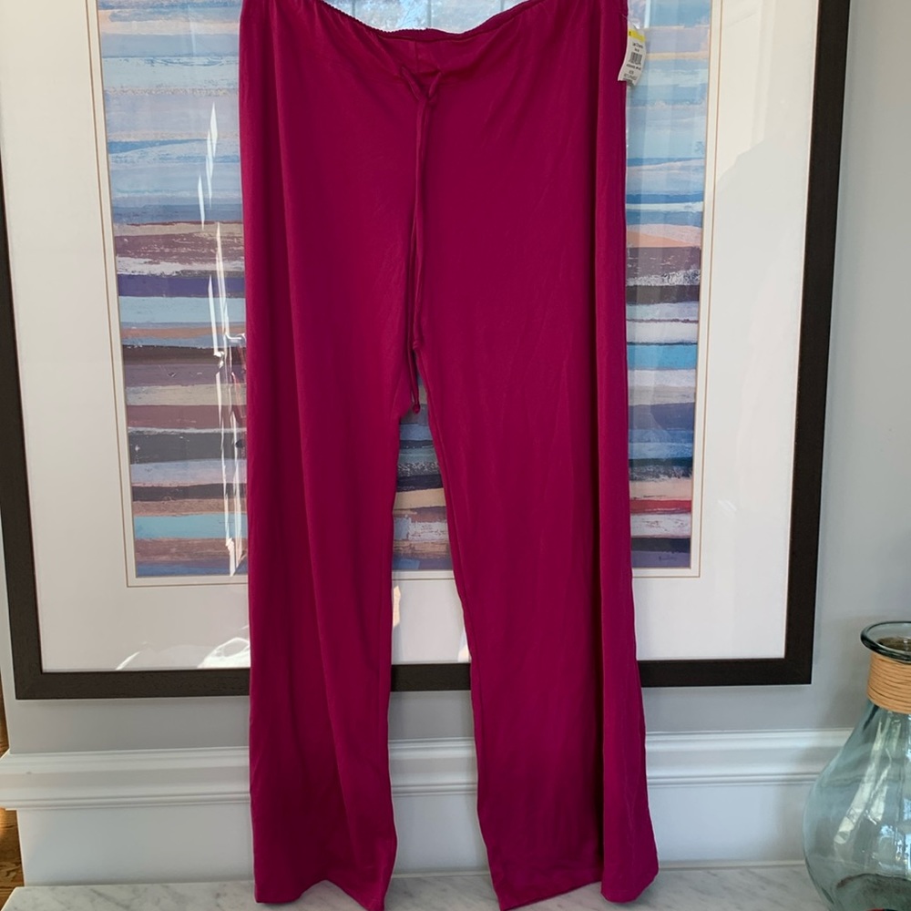 💜 Size large - Hot pink wide leg pajama pants